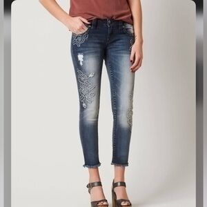 Miss Me Signature Ankle Skinny Jeans 07